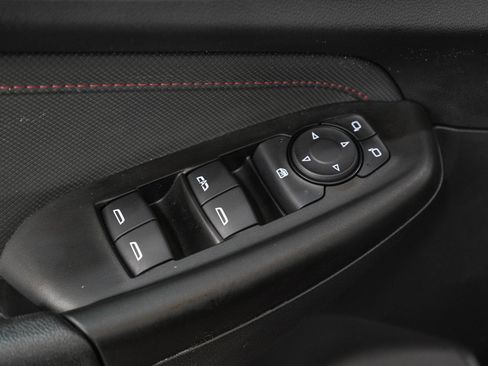 Used 2023 Chevrolet TrailBlazer RS FWD image 21