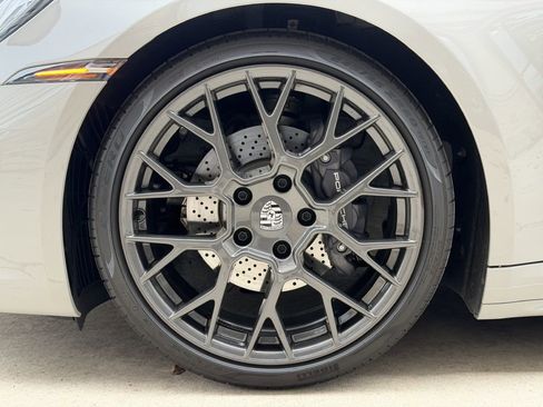 Used 2023 Porsche 911 Carrera T image 17