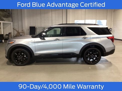 Certified 2024 Ford Explorer ST-Line w/ Class IV Trailer Tow Package image 3
