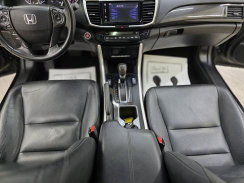Used 2017 Honda Accord EX-L image 24