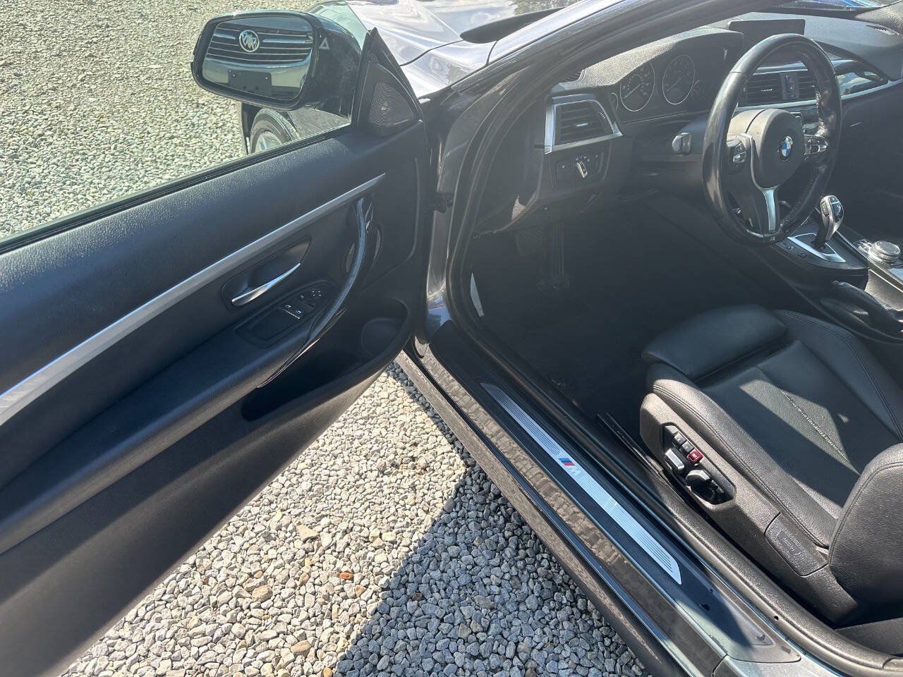 Used 2019 BMW 430i xDrive Coupe w/ M Sport Package AWD/4WD image 9