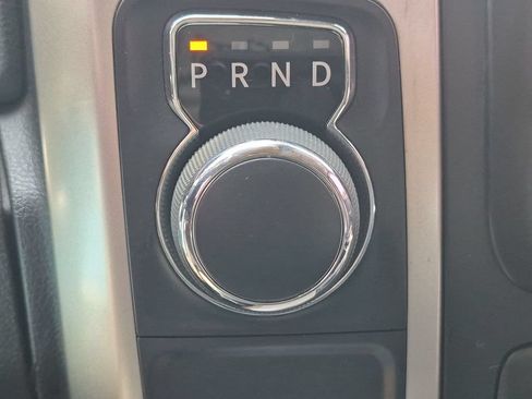 Used 2018 RAM 1500 Big Horn RWD image 26