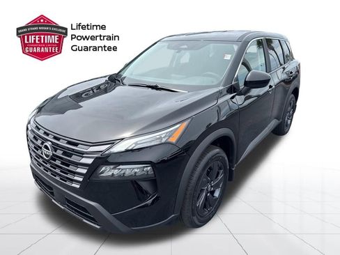 New 2026 Nissan Rogue SV FWD image 1