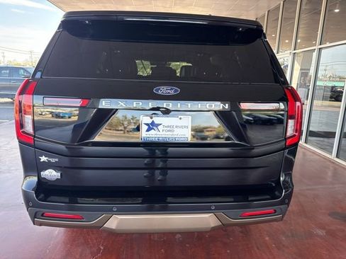 Used 2026 Ford Expedition King Ranch image 5