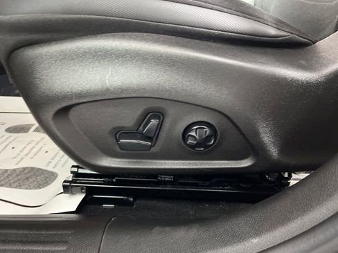 Used 2016 Jeep Renegade Latitude image 31