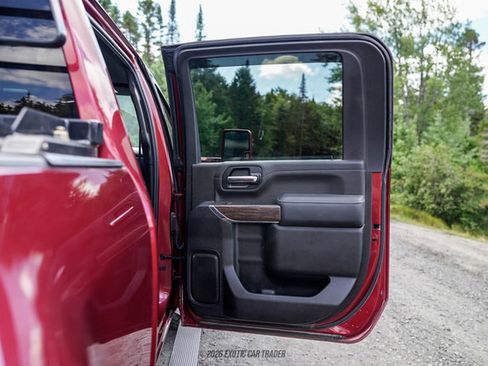 Used 2022 Chevrolet Silverado 3500 High Country AWD/4WD image 38