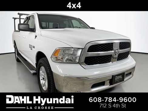 Used 2019 RAM 1500 Classic SLT AWD/4WD image 1