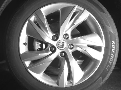 Used 2025 Buick Encore GX Preferred FWD image 12
