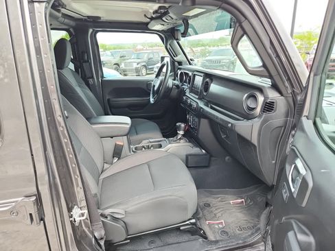 Used 2023 Jeep Wrangler Sport S image 22