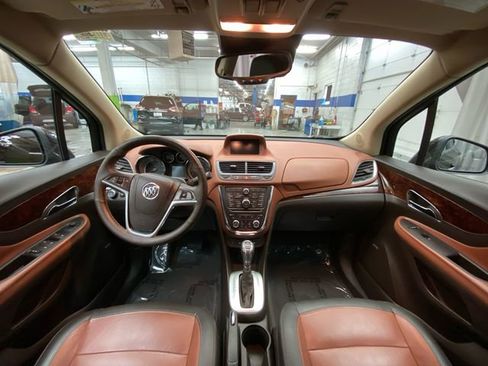Used 2013 Buick Encore Premium image 28