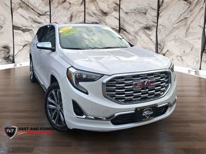 Used 2020 GMC Terrain Denali w/ Denali Premium Package