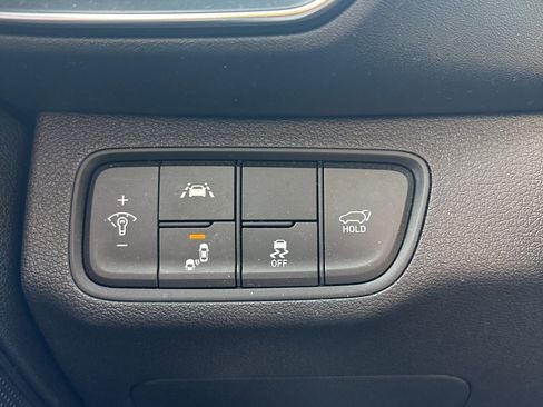 Used 2020 Hyundai Santa Fe SEL image 8