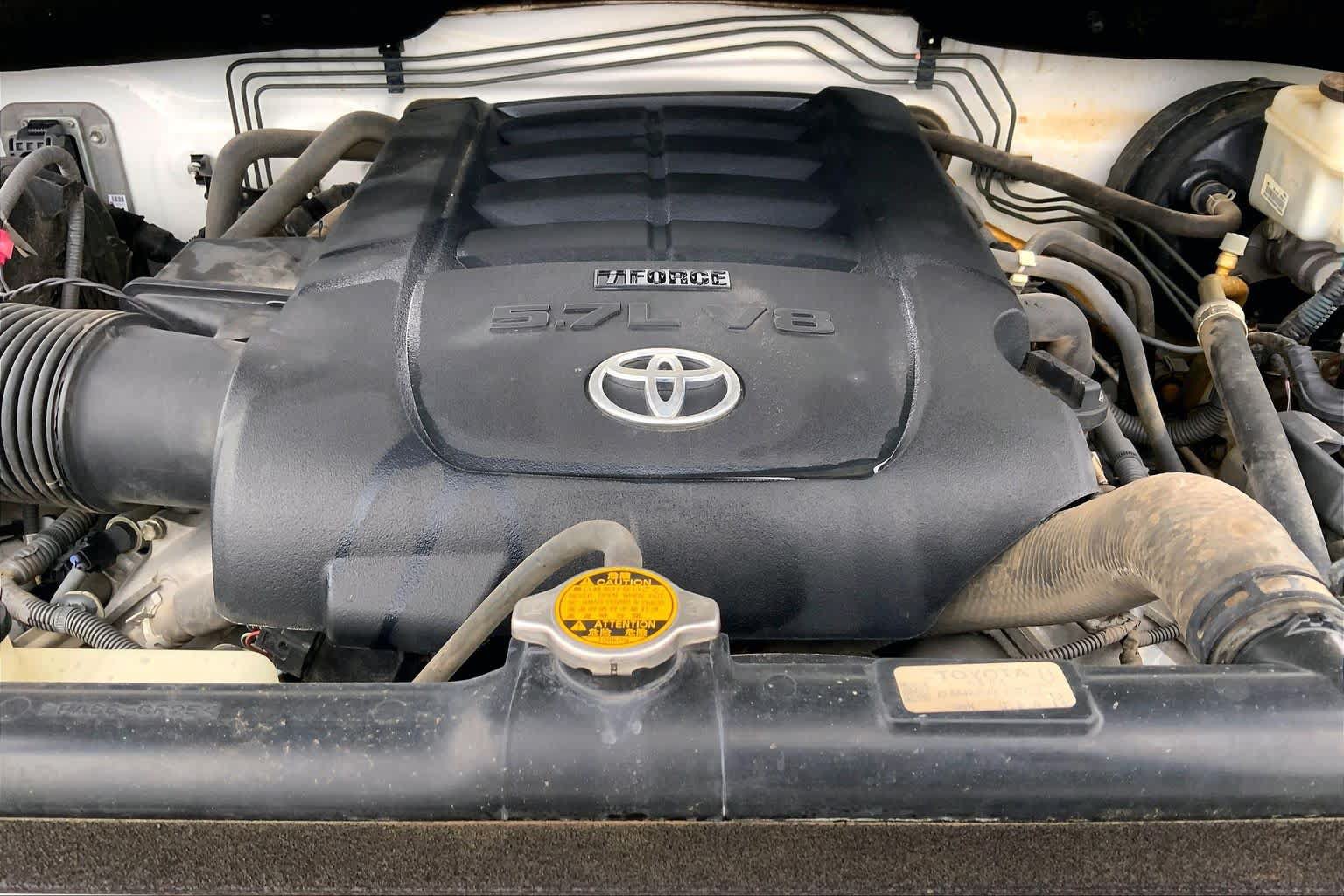 Used 2011 Toyota Tundra 4x4 Double Cab w/ TRD Off-Road Pkg image 32
