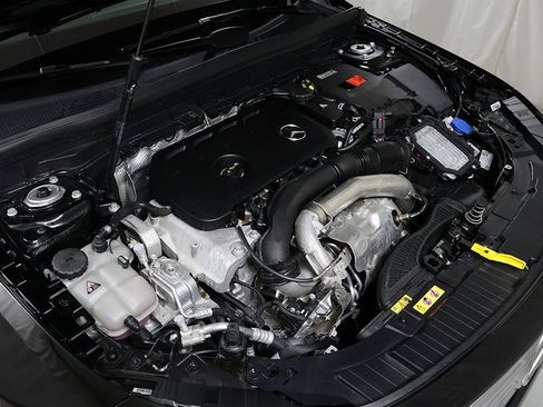 Certified 2026 Mercedes-Benz GLB 250 4MATIC image 35