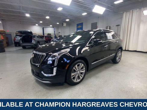Certified 2024 Cadillac XT5 Premium Luxury w/ LPO, Floor Liner Package AWD/4WD image 5