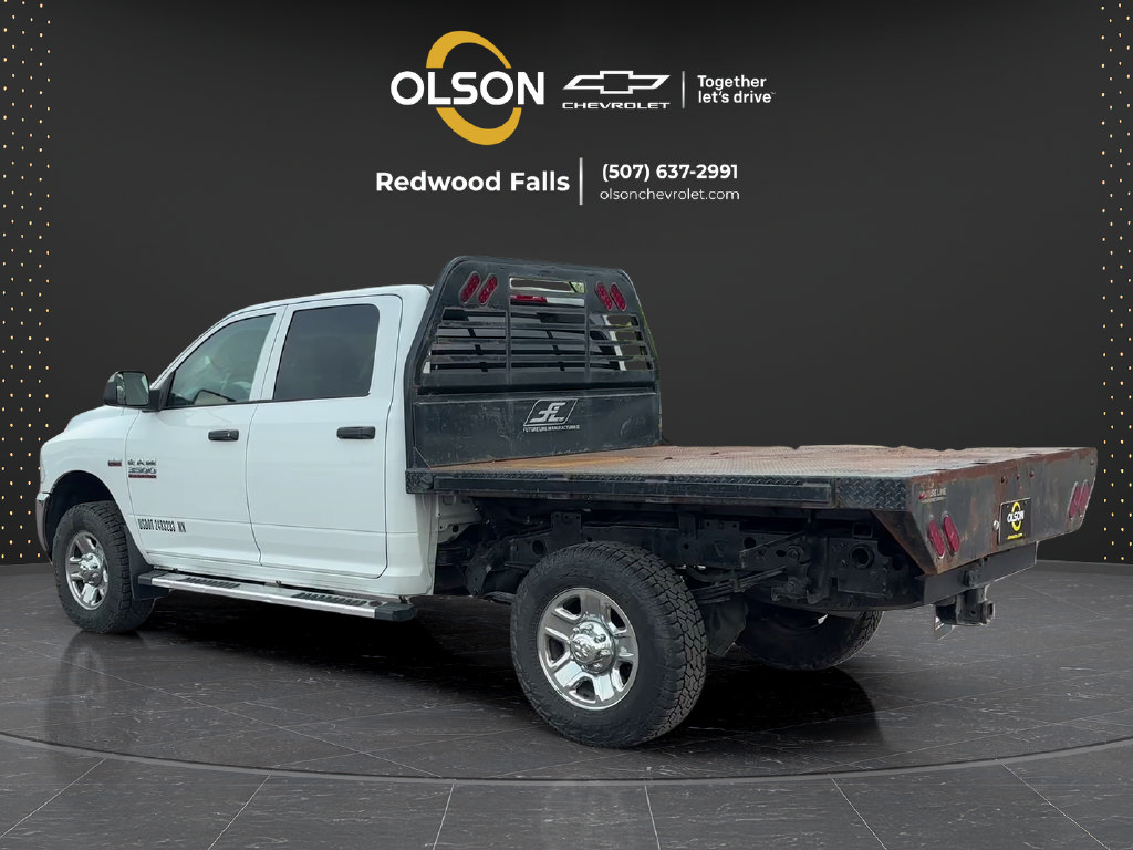 Used 2018 RAM 3500 Tradesman w/ Chrome Appearance Group AWD/4WD image 2