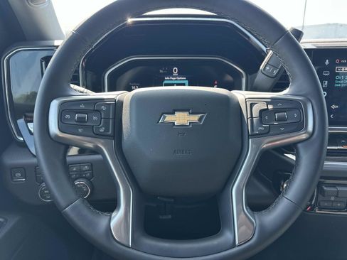 Used 2026 Chevrolet Silverado 1500 LT w/ Safety Package AWD/4WD image 19