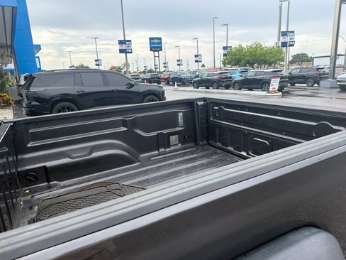 Used 2022 Jeep Gladiator Mojave w/ Trailer Tow Package AWD/4WD image 9