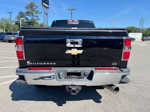 Used 2017 Chevrolet Silverado 2500 LTZ w/ Duramax Plus Package AWD/4WD image 5