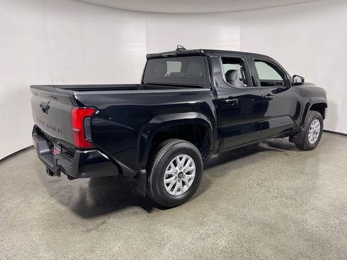 New 2026 Toyota Tacoma SR5 image 3
