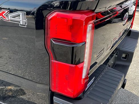 Used 2025 Ford F250 XL w/ STX Appearance Package AWD/4WD image 31