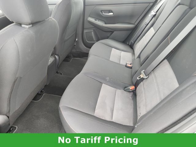 Certified 2025 Nissan Sentra SR FWD image 24