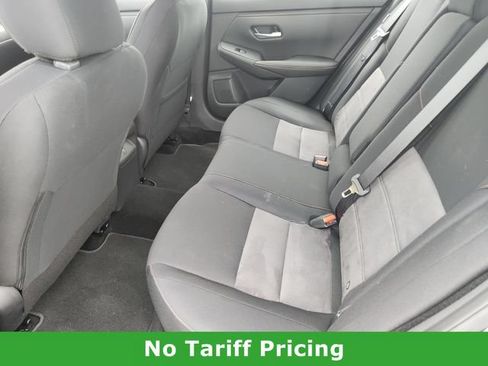 Used 2025 Nissan Sentra SR FWD image 24