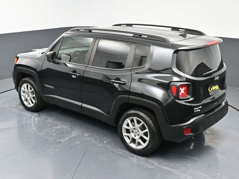 Used 2022 Jeep Renegade Latitude image 42