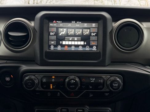 Used 2020 Jeep Wrangler Unlimited Sport S image 22