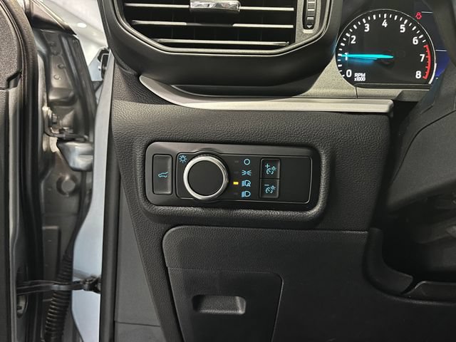 Used 2024 Ford Explorer XLT RWD image 26