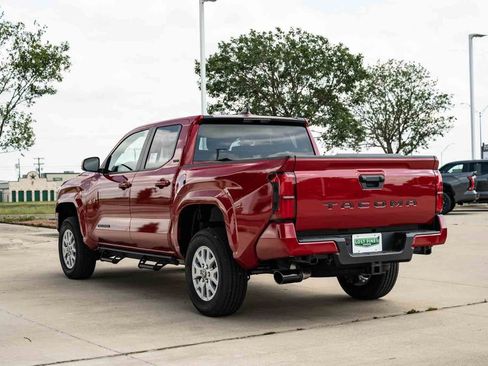 New 2026 Toyota Tacoma SR5 RWD image 2