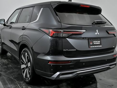New 2026 Mitsubishi Outlander SE AWD/4WD image 7