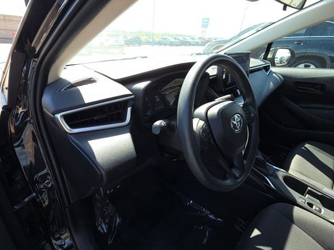 Used 2024 Toyota Corolla LE FWD image 14