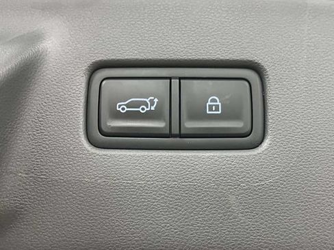 Certified 2025 Hyundai Santa Fe Limited FWD image 25