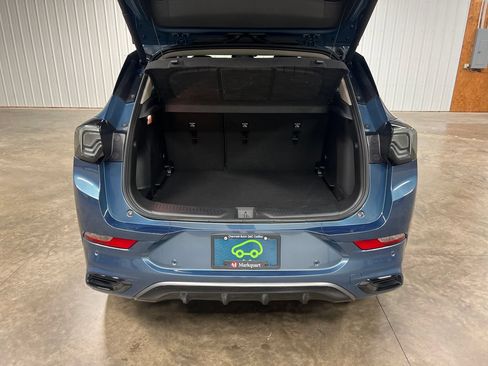 Used 2024 Buick Encore GX Avenir w/ Avenir Convenience Package AWD/4WD image 12