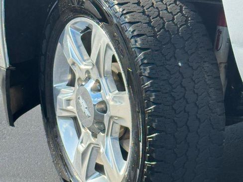 Used 2019 Chevrolet Silverado 2500 LTZ w/ Duramax Plus Package AWD/4WD image 9