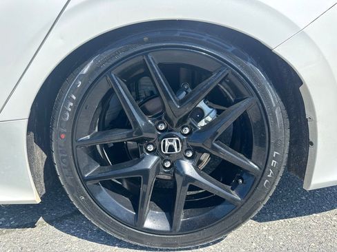 Used 2025 Honda Civic Sport image 26