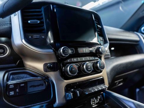 Used 2019 RAM 2500 Laramie AWD/4WD image 11