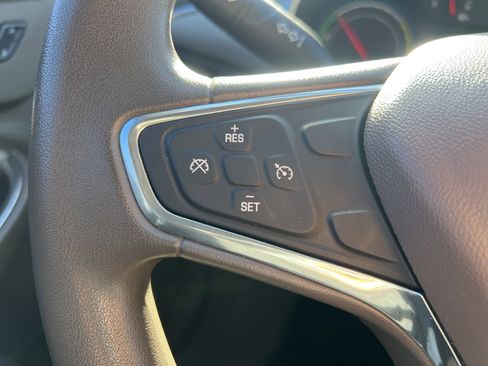 Used 2016 Chevrolet Malibu Hybrid image 18