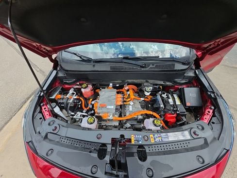 Used 2023 Chevrolet Bolt EUV LT FWD image 22