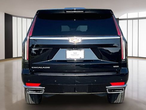 Used 2023 Cadillac Escalade ESV Premium Luxury AWD/4WD image 4