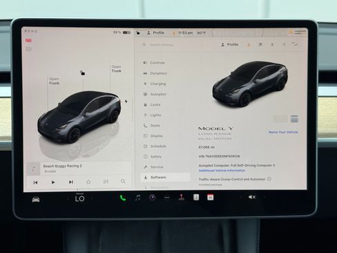 Used 2022 Tesla Model Y Long Range AWD/4WD image 31