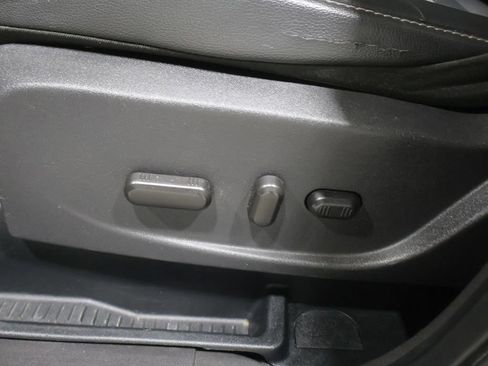 Used 2018 Ford Escape SEL w/ Ford Safe & Smart Package AWD/4WD image 12
