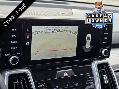 Used 2023 Kia Sorento SX AWD/4WD image 17