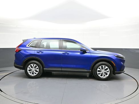 Certified 2023 Honda CR-V LX image 5