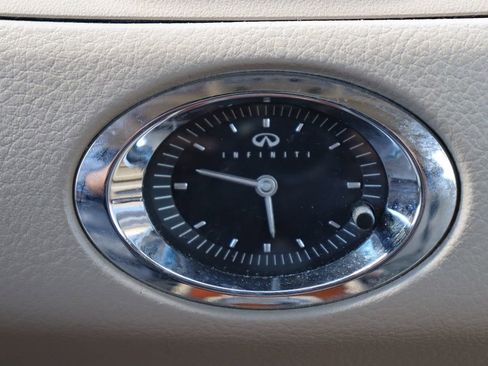 Used 2004 INFINITI Q45 Premium image 25