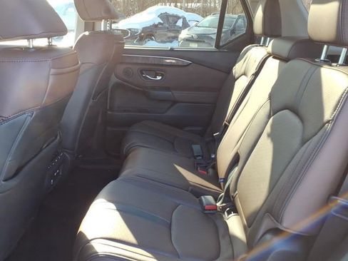 Used 2023 Honda Pilot Elite image 24