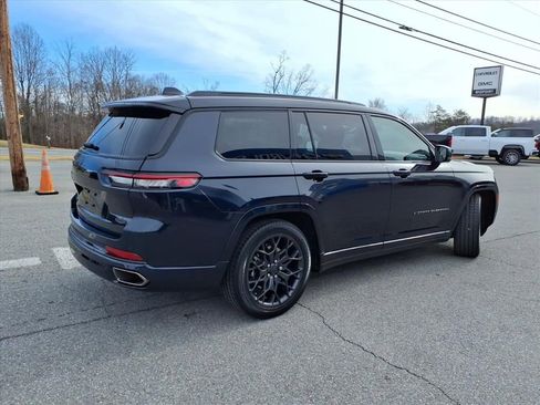 Used 2023 Jeep Grand Cherokee L Summit image 4