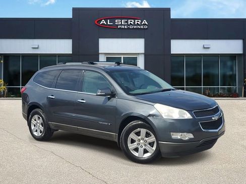 Used 2009 Chevrolet Traverse LT AWD/4WD image 1