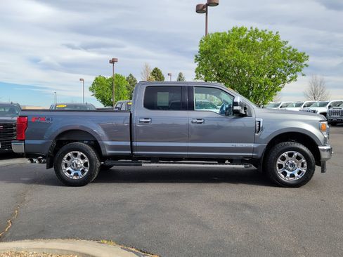 Used 2022 Ford F350 Lariat w/ Lariat Ultimate Package AWD/4WD image 2